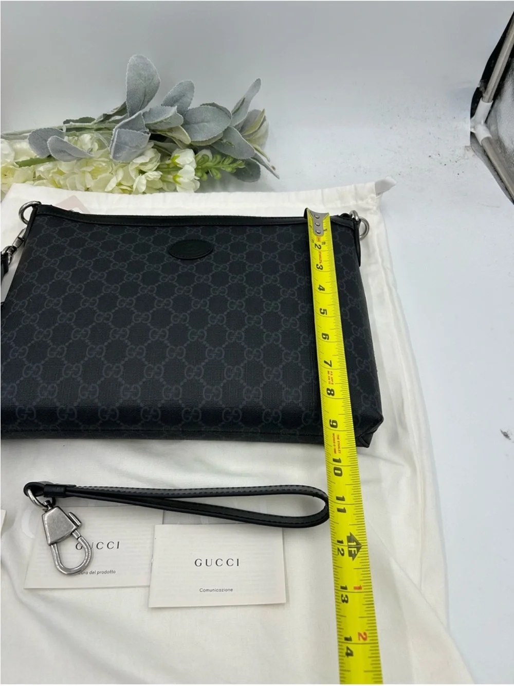 Gucci classic messenger